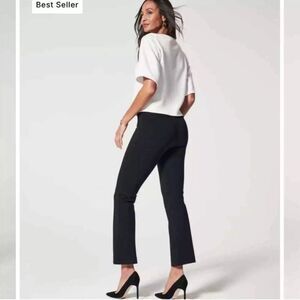 SPANX The Perfect Pant Black Kick Flare Cropped Womens Medium Stretch Pull On S